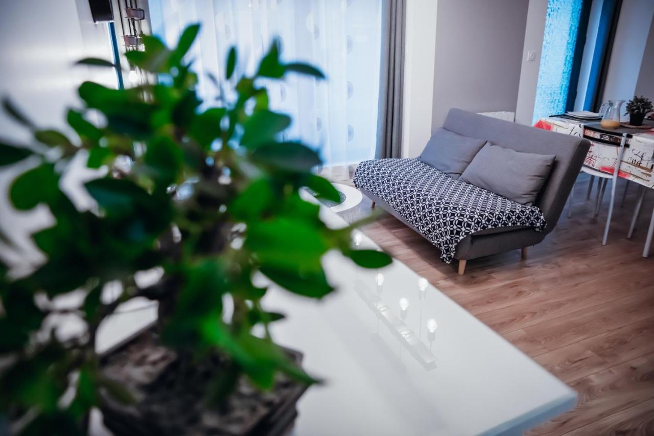 Cosy Et Moderne En Centre Ville, Fibre Haut Debit Ernée Eksteriør bilde